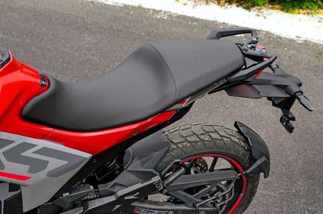 Tall riders will appreciate the reasonably spacious seat.