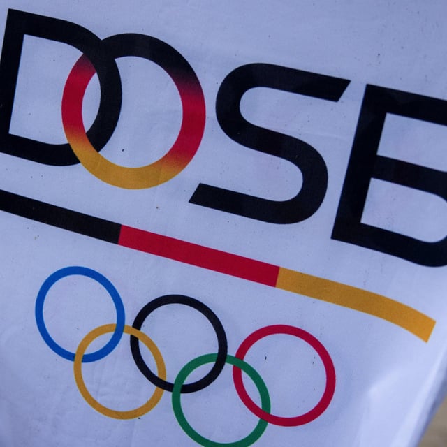 Das Logo des DOSB und die Olympischen Ringe
