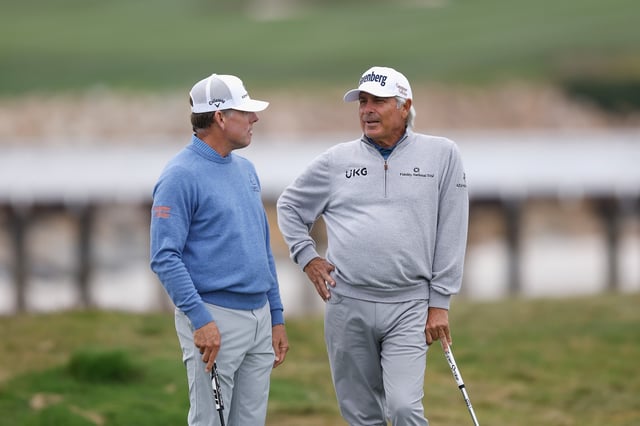 PEBBLE BEACH, CALIFORNIA - SEPTEMBER 21: Justin Leonard of the United States talks to Fred Couples of the United States during the final round of the PURE Insurance Championship 2025 at Pebble Beach Golf Links on September 21, 2025 in Pebble Beach, California. (Photo by Lachlan Cunningham/Getty Images)