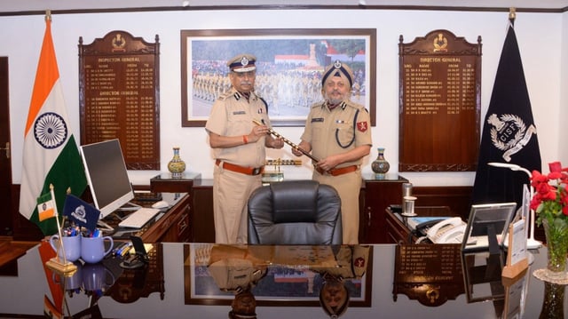 Praveer Ranjan assumes charge as Director General, CISF | Image: CISF