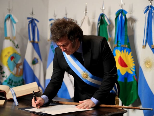 Javier Milei lleva firmados 83 Decretos de Necesidad y Urgencia en menos de dos años de mandato. Foto: Presidencia