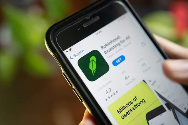 Just months after cutting 9% of its workforce, Robinhood on August 2 announced plans to lay off another 23%.
(Adobe Stock via CNN)