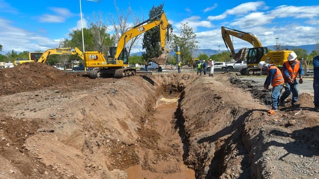 El Acceso Sur en su dirección sur-norte está abierto en sus tres calzadas.  