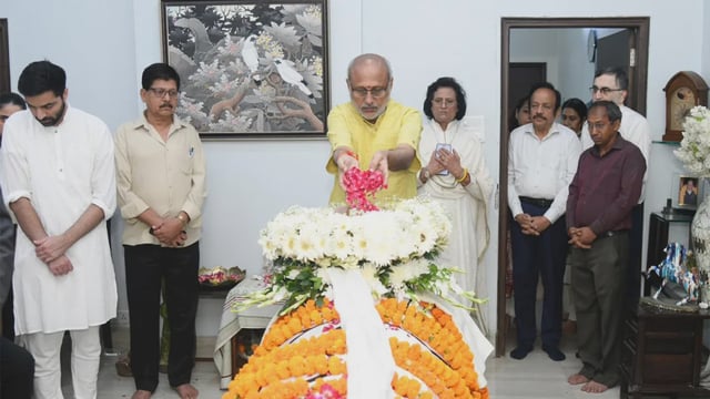 Mortal remains of BJP leader VK Malhotra (Photo credits: ANI)