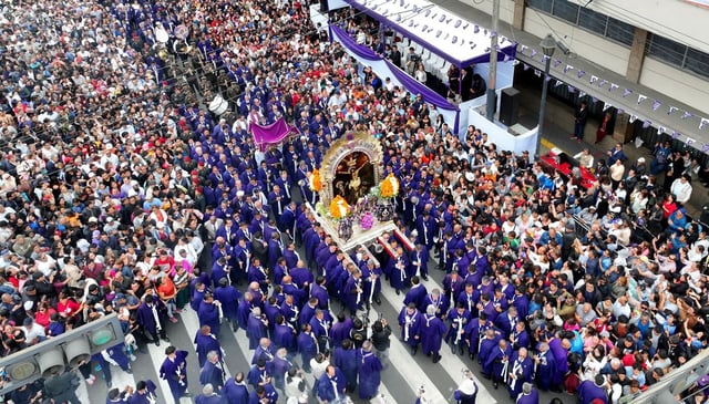 La tradicional imagen del Cristo de Pachacamilla tendrá este año una levantada mundial en simultáneo con 52 hermandades del mundo. La transmisión será en vivo y gratuita. (Foto: Andina)