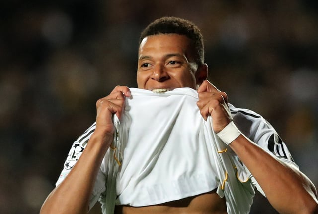 Soccer Football - UEFA Champions League - Kairat v Real Madrid - Central Stadium, Almaty, Kazakhstan - September 30, 2025 Real Madrid's Kylian Mbappe reacts after a missed chance REUTERS/Pavel Mikheyev