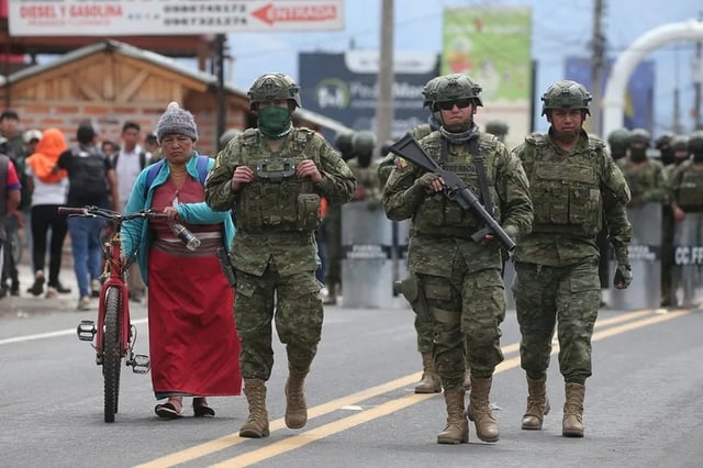 El alcalde confirma un primer acercamiento entre campesinos-indígenas y Gobierno de Ecuador. Foto: EFE/Jose Jacome