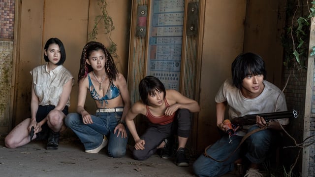 Ann (Ayaka Miyoshi), Kuina (Aya Asahina), Usagi (Tao Tsuchiya), and Arisu (Kento Yamazaki) in season 2.