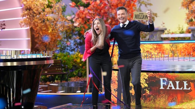 'Wheel of Fortune' contestant Christina Derevjanik wins $1,035,155, becoming the biggest winner ever in the game show's history