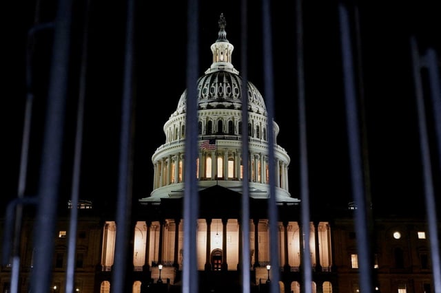 Le plus long « shutdown » de l'histoire américaine avait duré 35 jours, lors du premier mandat de Donald Trump.
