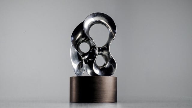 Skulptur "Right Livelihood Award" von Eva Hild