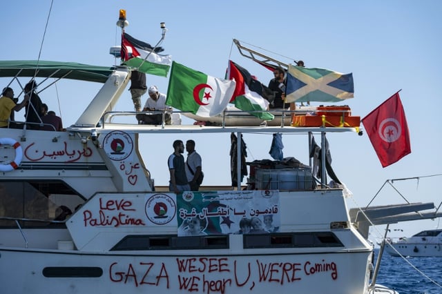 Navire de la flottille pour Gaza, au mouillage le 26 septembre 2025 au sud de la Crète