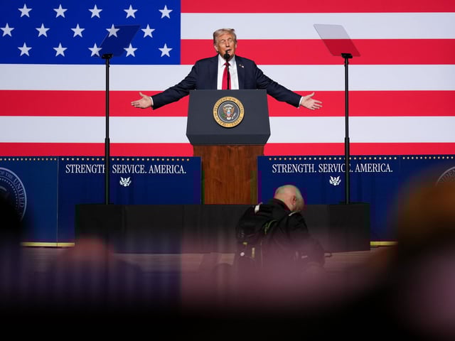Donald Trump hat das US-Militär auf einen Krieg im Inneren eingeschworen.