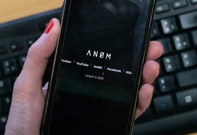 Ausgewertete Daten von Anom-Kryptohandys sind Beweise: Ein wegen Drogenhandels verurteilter Mann ist vor dem Bundesverfassungsgericht erfolglos gegen seine Verurteilung vorgegangen.