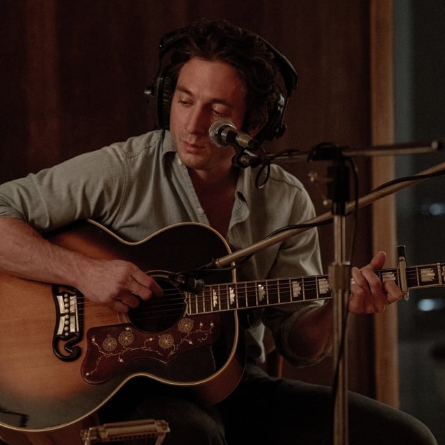 Jeremy Allen White in "Springsteen: Deliver Me From Nowhere."
