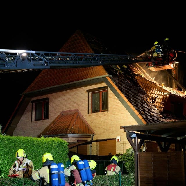 Zwei Menschen kamen bei dem Brand in Marzahn ums Leben.
