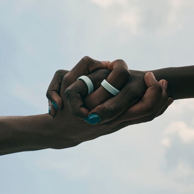 Oura Ring 4 ceramic collection is here