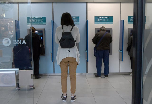 Octubre. Confirmaron el bono para jubilados y pensionados (Archivo).
