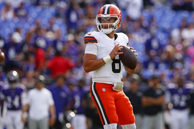 Sep 14, 2025; Baltimore, Maryland, USA; Cleveland Browns quarterback Dillon Gabriel (8) drops back to pass during the second half against the Baltimore Ravens at M&T Bank Stadium. Mandatory Credit: Peter Casey-Imagn Images