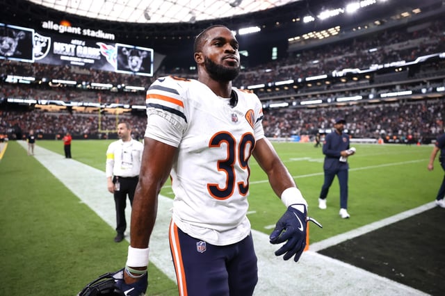 Bears cornerback Josh Blackwell celebrates while coming off the field after a victory over the Raiders on Sunday, Sept. 28, 2025, at Allegiant Stadium in Las Vegas. (Chris Sweda/Chicago Tribune)