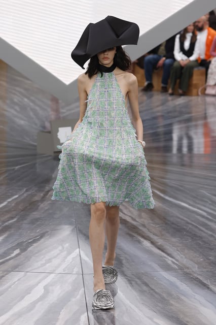 Jonathan Anderson’s S/S 2026 collection for Dior, marking his womenswear debut for the house, presented this afternoon in Paris (1 October 2025)