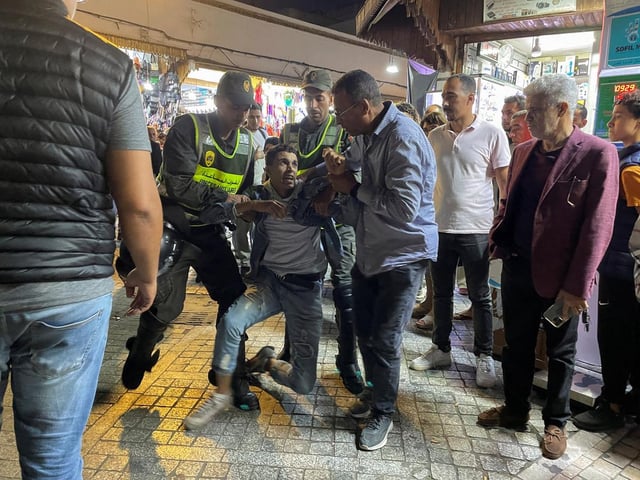 Une arrestation en cours à Rabat, au Maroc.