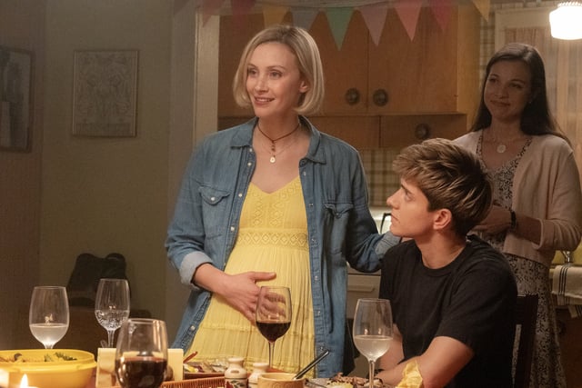 Laura (Sarah Gadon) and Alex (Mae Martin) host a party.