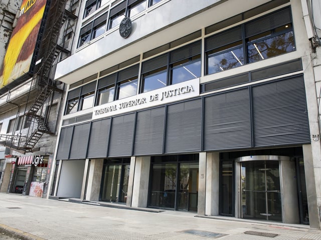 inauguración del nuevo edificio del Tribunal Superior de Justicia. Edificio Pellegrini.