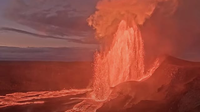 Eruption at Kilauea volcano at 05:55 HST on October 1, 2025. Credit: USGS/HVO