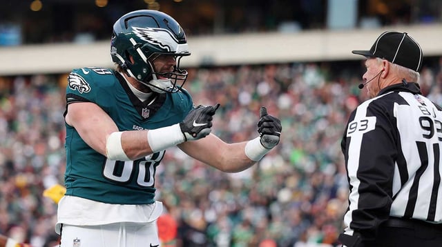 Jan 26, 2025; Philadelphia, PA, USA; Philadelphia Eagles tight end Dallas Goedert (88) reacts after a play against the Washington Commanders during the first half in the NFC Championship game at Lincoln Financial Field. Mandatory Credit: Bill Streicher-Imagn Images.