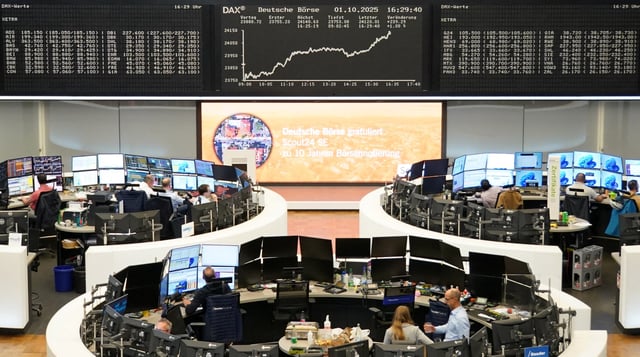 German share price index DAX graph is pictured at the stock exchange in Frankfurt, Germany, October 1, 2025.    REUTERS/staff