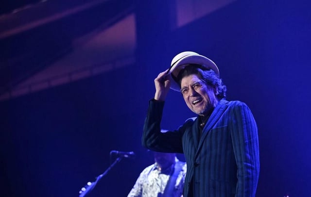 Joaquín Sabina, en un concierto de la gira 'Contra todo pronóstico' celebrado en el Palau Sant Jordi el 27 de septiembre de 2023.