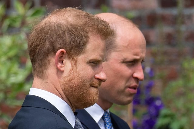 Prince Harry’s court case against the Daily Mail publisher now includes fresh claims involving Prince William and Princess Catherine.