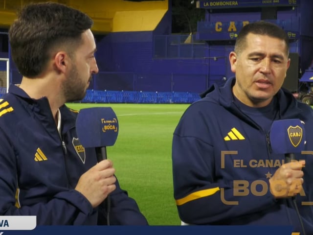 Juan Román Riquelme, en la Bombonera, en diálogo con El Canal de Boca.