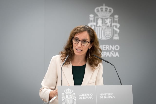 La ministra de Sanidad, ayer, en la rueda de prensa para presentar el informe sobre interrupciones voluntarias del embarazo.