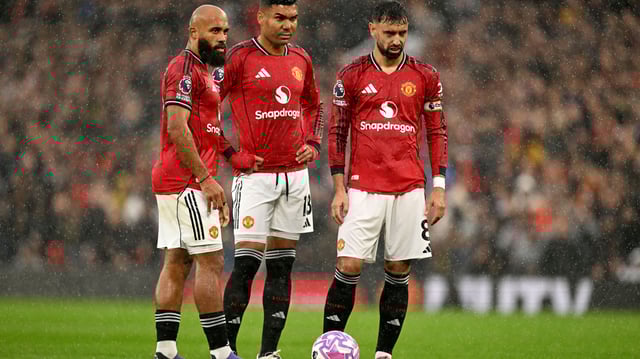 FBL-ENG-PR-MAN UTD-CHELSEA