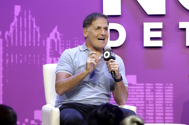 Mark Cuban founded his own direct-to-consumer discounted drug company in 2022.