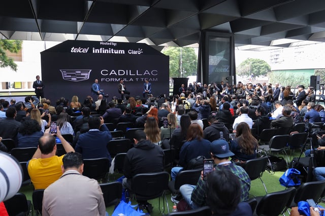 MEXICO CITY, MEXICO - AUGUST 27: Driver Sergio Perez (C) addresses the media after announcing his return to Formula 1 at Teatro Telcel on August 27, 2025 in Mexico City, Mexico. Sergio "Checo" Perez will join Cadillac Formula 1 Team in 2026 as one of the drivers alongside Valtteri Botas. Perez has raced for 14 seasons as part of Sauber, Force India, Racing Point and Red Bull teams. (Photo by Agustin Cuevas/Getty Images)