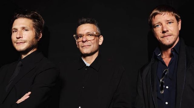 Formada en Nueva York a fines de los años 90, Interpol es considerada una de las agrupaciones clave en la renovación del post-punk a comienzos de los años 2000.
