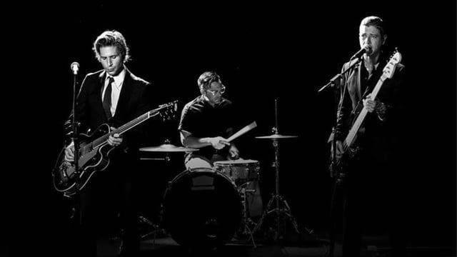 Actualmente, Interpol está conformado por Paul Banks (voz y guitarra), Daniel Kessler (guitarra) y Sam Fogarino (batería).