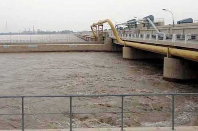 PDMA issues flood alert as rainwater raises river levels in Punjab