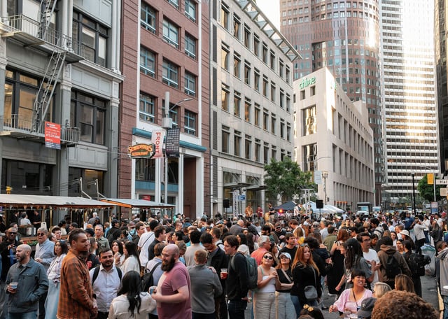 Downtown San Francisco Partnership’s “Fridays on Front Street”  will hosts a special Fleet Week edition of its street festival series on Friday, Oct. 10.