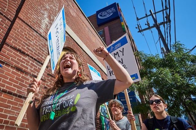 College support staff picket outside George Brown College's St. James Campus in Toronto on Thursday, Sept. 11, 2025. THE CANADIAN PRESS/Sammy Kogan