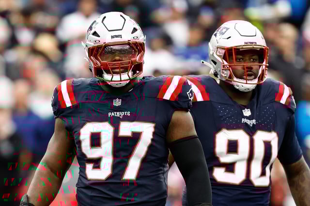 New England Patriots' Milton Williams (97) and Christian Barmore during an NFL football game against the Las Vegas Raiders at Gillette Stadium, Sunday, Sept. 7, 2025 in Foxborough, Mass. (Winslow Townson/AP Images for Panini)