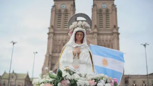 Fieles de todo el país se preparan para la Peregrinación Juvenil a Luján al Santuario de la Patrona de la Argentina, en una de las manifestaciones religiosas más convocantes de Argentina.