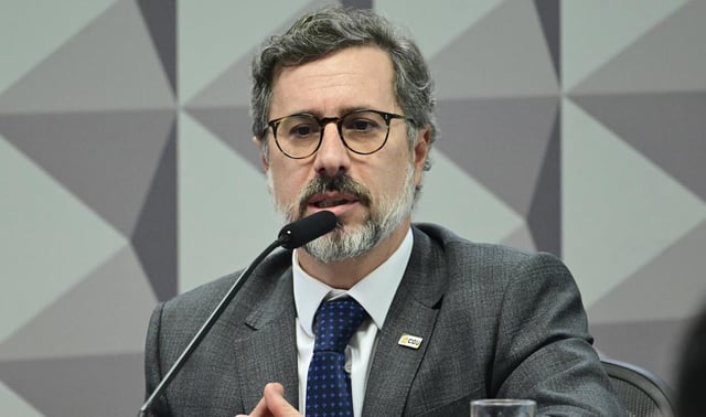 Ministro da CGU diz ter tomado ciência de descontos do INSS em 2024