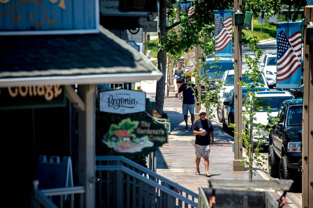 People walk through Old Town Temecula in 2020. New congressional maps going before California voters in November would shift Temecula, a GOP-friendly city, from a red district to one with a plurality of Democratic voters in an effort to give Democrats more seats in the state’s House of Representatives delegation. (File photo by Watchara Phomicinda, The Press-Enterprise/SCNG)