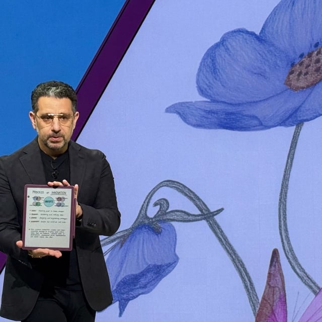 Amazon SVP Panos Panay debuts the Kindle Scribe Colorsoft.