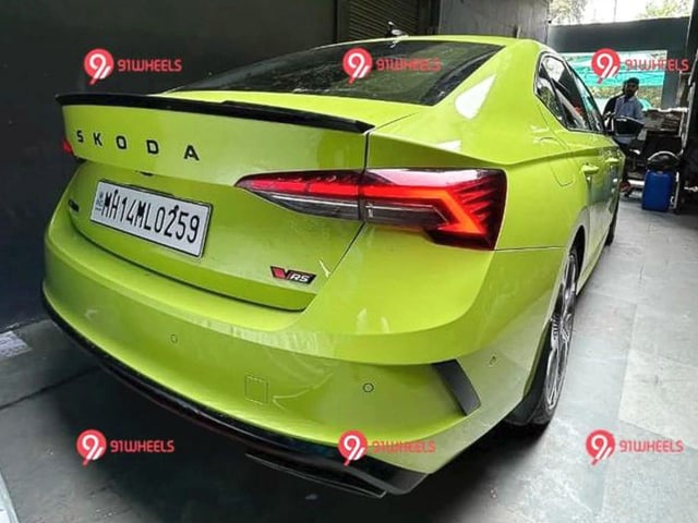 New Skoda Octavia vRS Spied