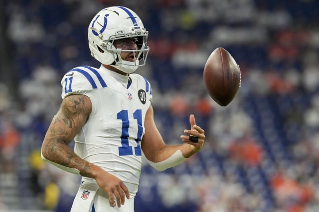 Sep 14, 2025; Indianapolis, Indiana, USA; Indianapolis Colts wide receiver Michael Pittman Jr. (11) warms up before the game against the Denver Broncos at Lucas Oil Stadium. Mandatory Credit: Christine Tannous-USA TODAY Network via Imagn Images/ File Photo
